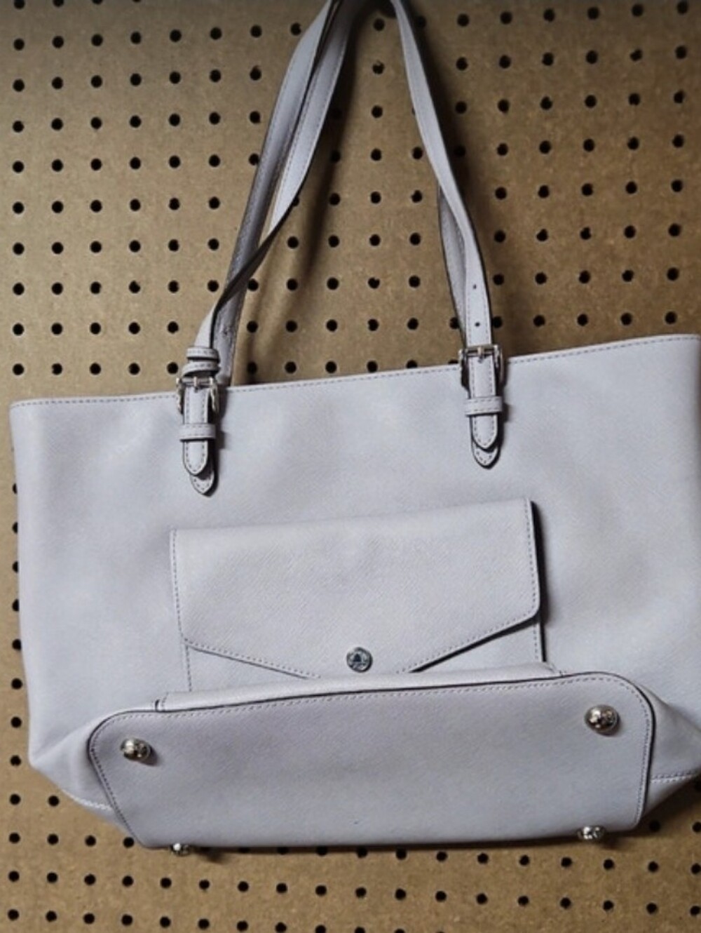 Light Purple MK purse In Mint Condition